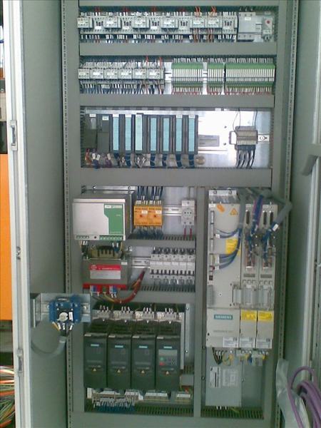 PLC׃l